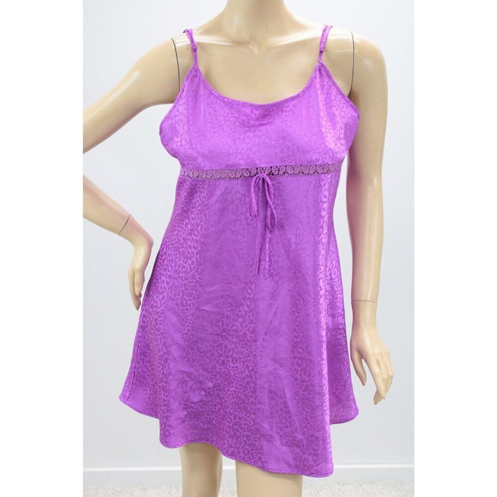 VTG Y2K Delicate Treasures Nightie XL Embossed Satin Babydoll nightgown Purple